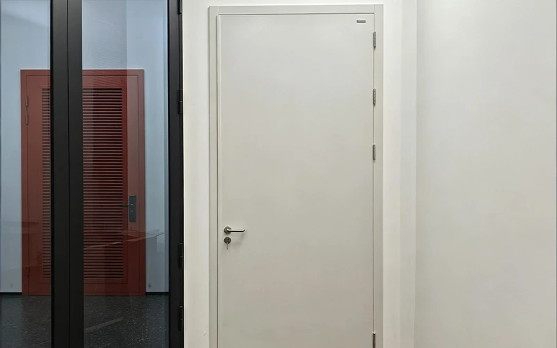 A Fireproof Steel Door mainly consists of