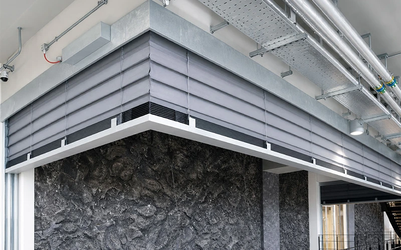 A fire curtain system mainly consists of